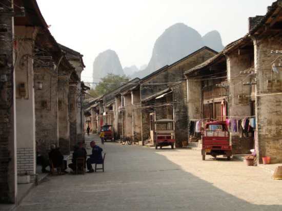 ai278.photobucket.com_albums_kk102_traveler_gr_China_Yangshuo_ddc1211a40fb0868ef233cd36518bf36.jpg