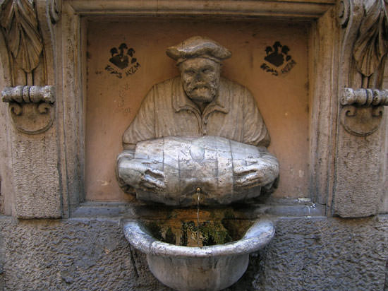 awww.paesionline.it_foto_italia_DD2305_roma_fontana_del_facchino.jpg