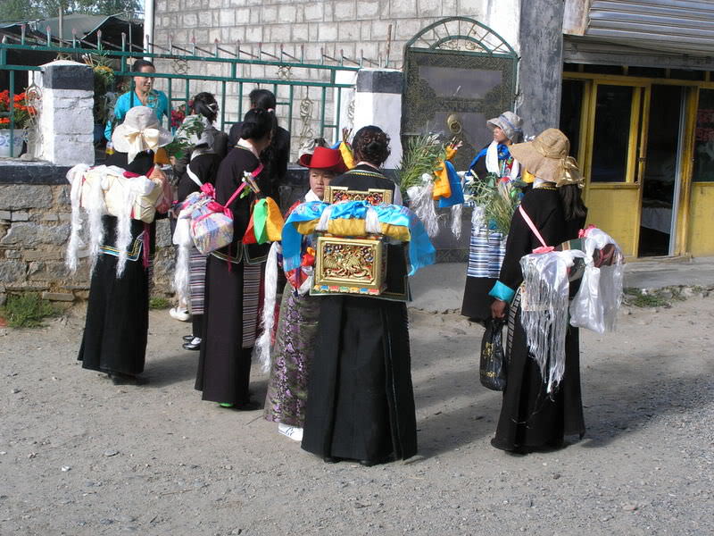 ai868.photobucket.com_albums_ab250_stav2_T107052Samyemonastery.jpg