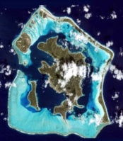 bora_bora-satellite%5D.jpg