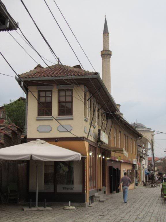 ai975.photobucket.com_albums_ae236_galat2000_WEST_20BALKANS_KOSOVO_20__20PRIZREN_04_49.jpg