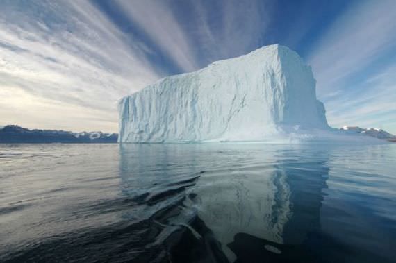 a1.bp.blogspot.com__iSG9TIxlp_Y_TrUAMYOJ1JI_AAAAAAAAcHo_usfvoZtS_cY_s1600_mesmerizing_icebergs25.jpg