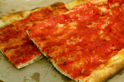 awww.seriouseats.com_images_depalma_roscioli_pizza.jpg