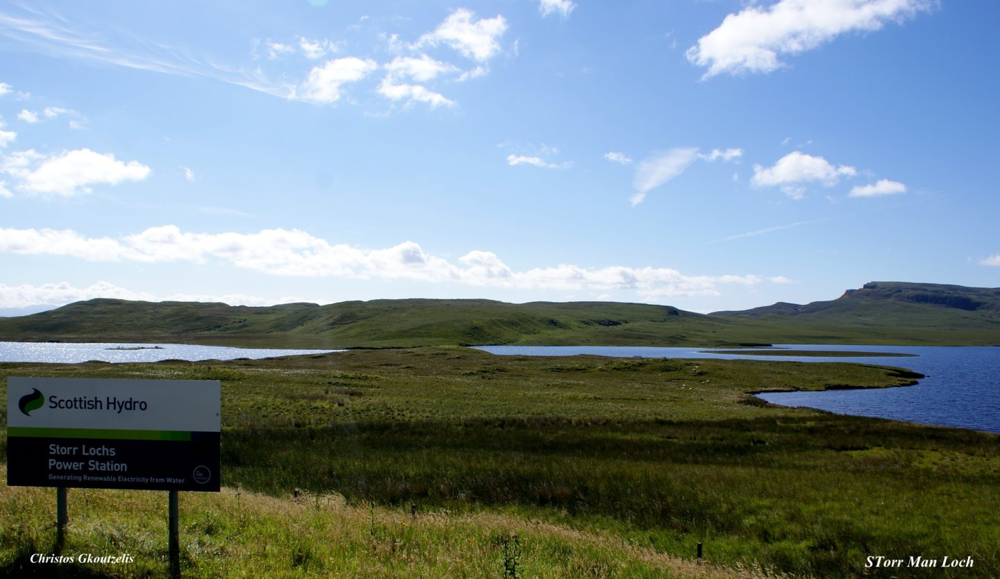 DSC03268 STorr Man Loch.jpg