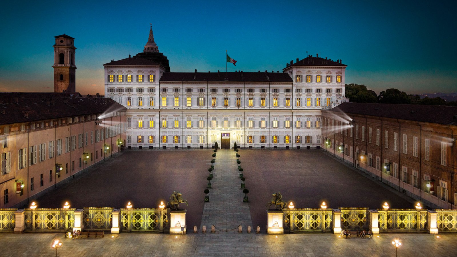 MUSEI-REALI-DI-TORINO-PALAZZO-REALE.jpg