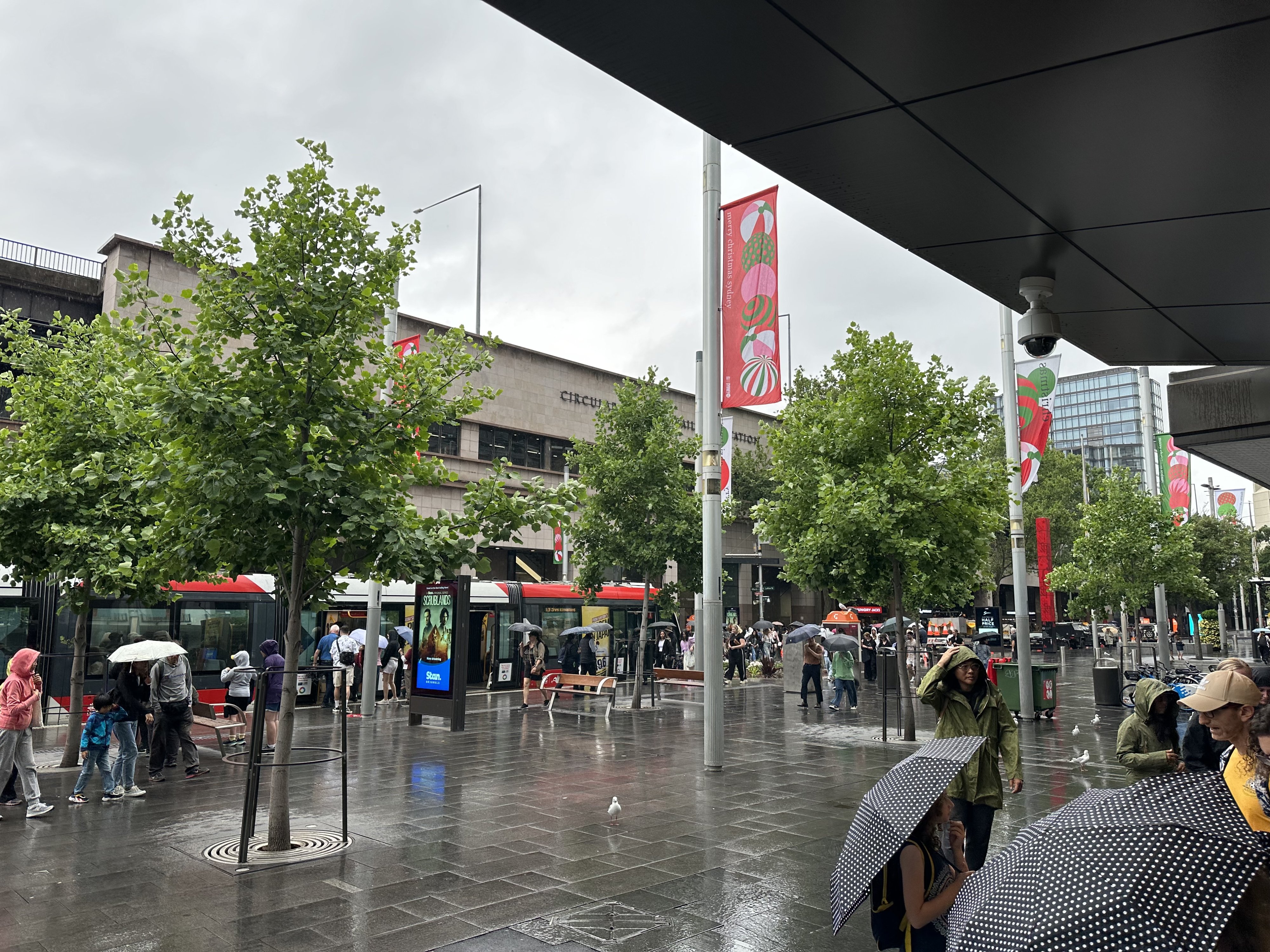 203. Υπόστεγο Circular Quay.JPG