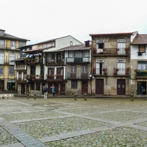 Guimarâes - Praça de São Tiago