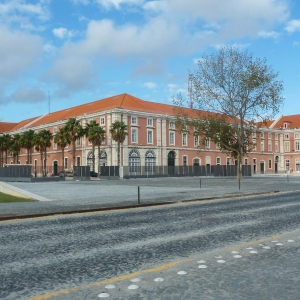 Avenida Ribeira das Naus