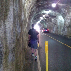 Diamond Head - Tunnel