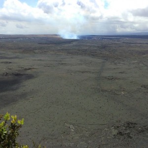 Halemaumau Crater - θέα από Earthquake Trail