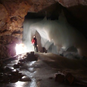 Παγετωνικό σπήλαιο - Eisriesenwelt Werfen