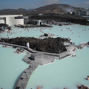 Οι πισίνες στο   Blue Lagoon