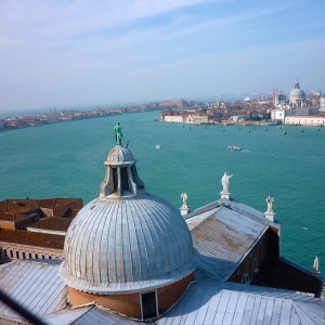 Η θέα από το καμπαναριό..Basilica Di San Giorgio Maggiore