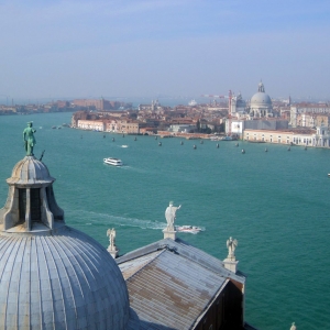 Η θέα από το καμπαναριό..Basilica Di San Giorgio Maggiore