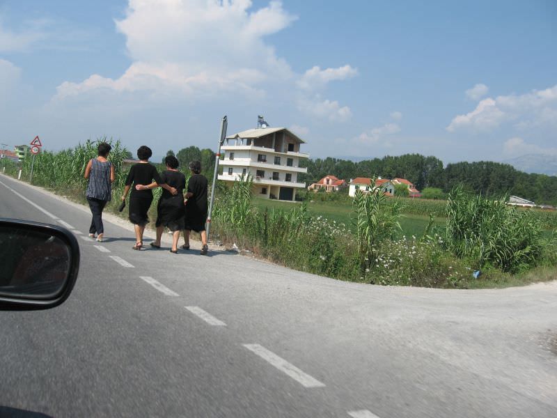 Βόρεια των Τιράνων