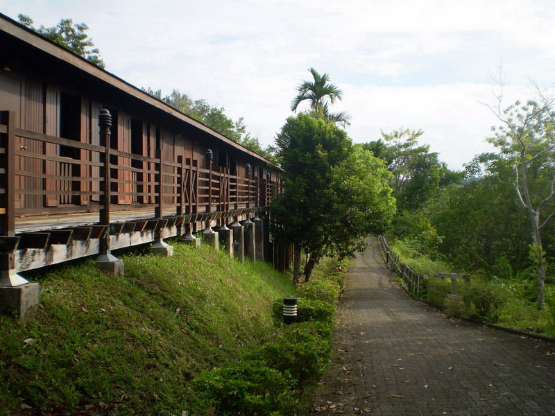 Ζούγλα Βόρνεο, Hilton Batang Ai Longhouse