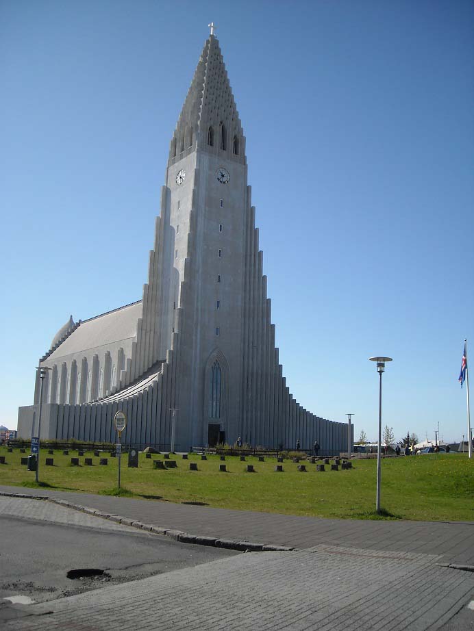 Η καθεδρική εκκλησία  Hallgrims  του  Reykjavik