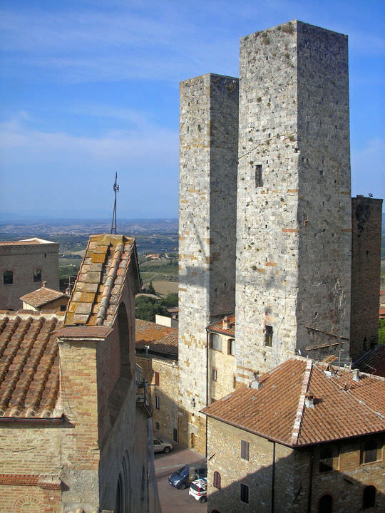 Οι Δίδυμοι Πύργοι (TOSCANA - San Gimignano)