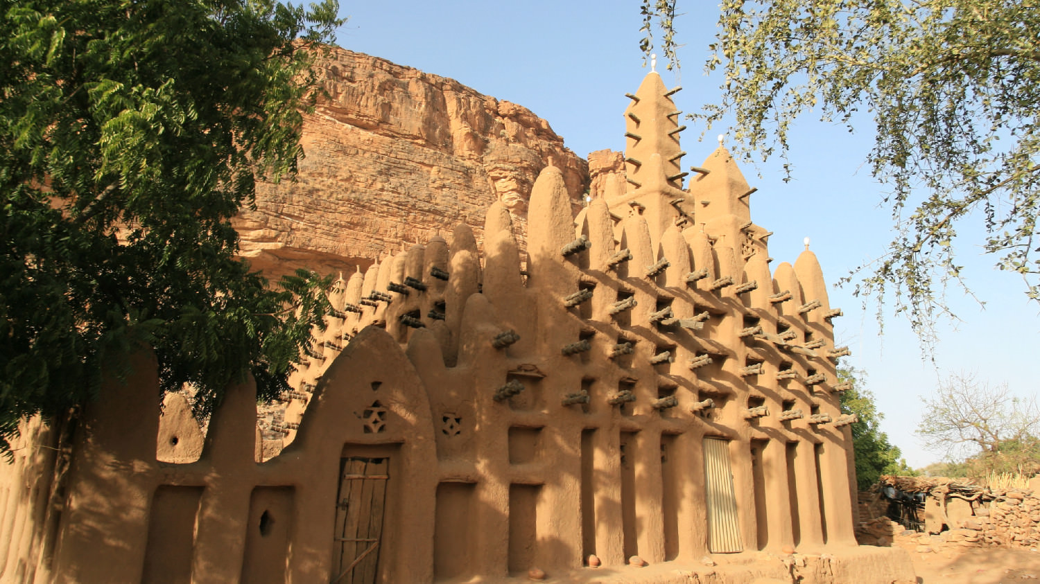 Τζαμί.
Xώρα των Dogon (UNESCO)