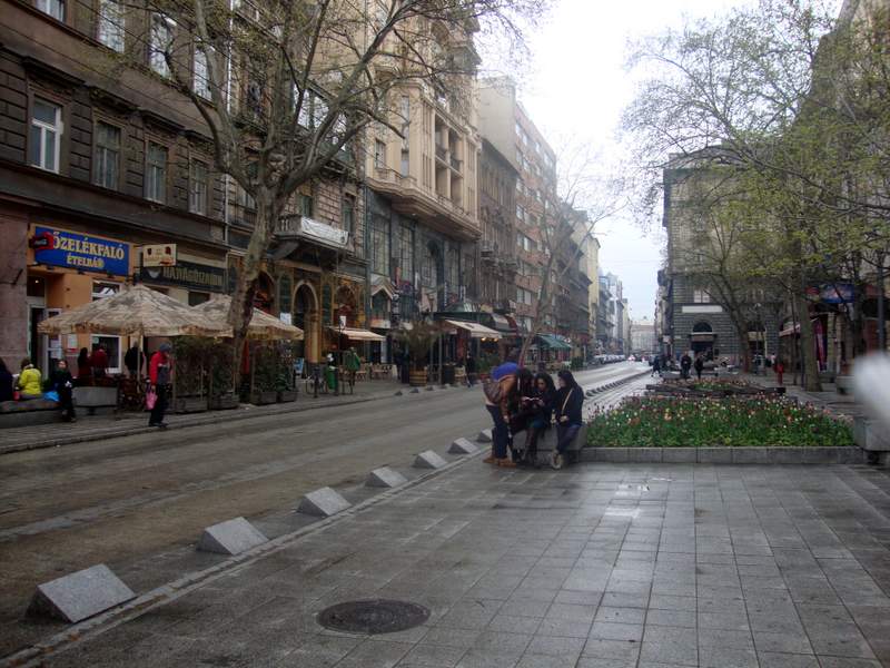 Υπέροχη αρχιτεκτονική στη λεωφόρο Andrassy 2