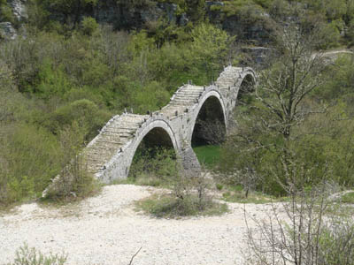 γεφύρι ¨τρίτροχο¨