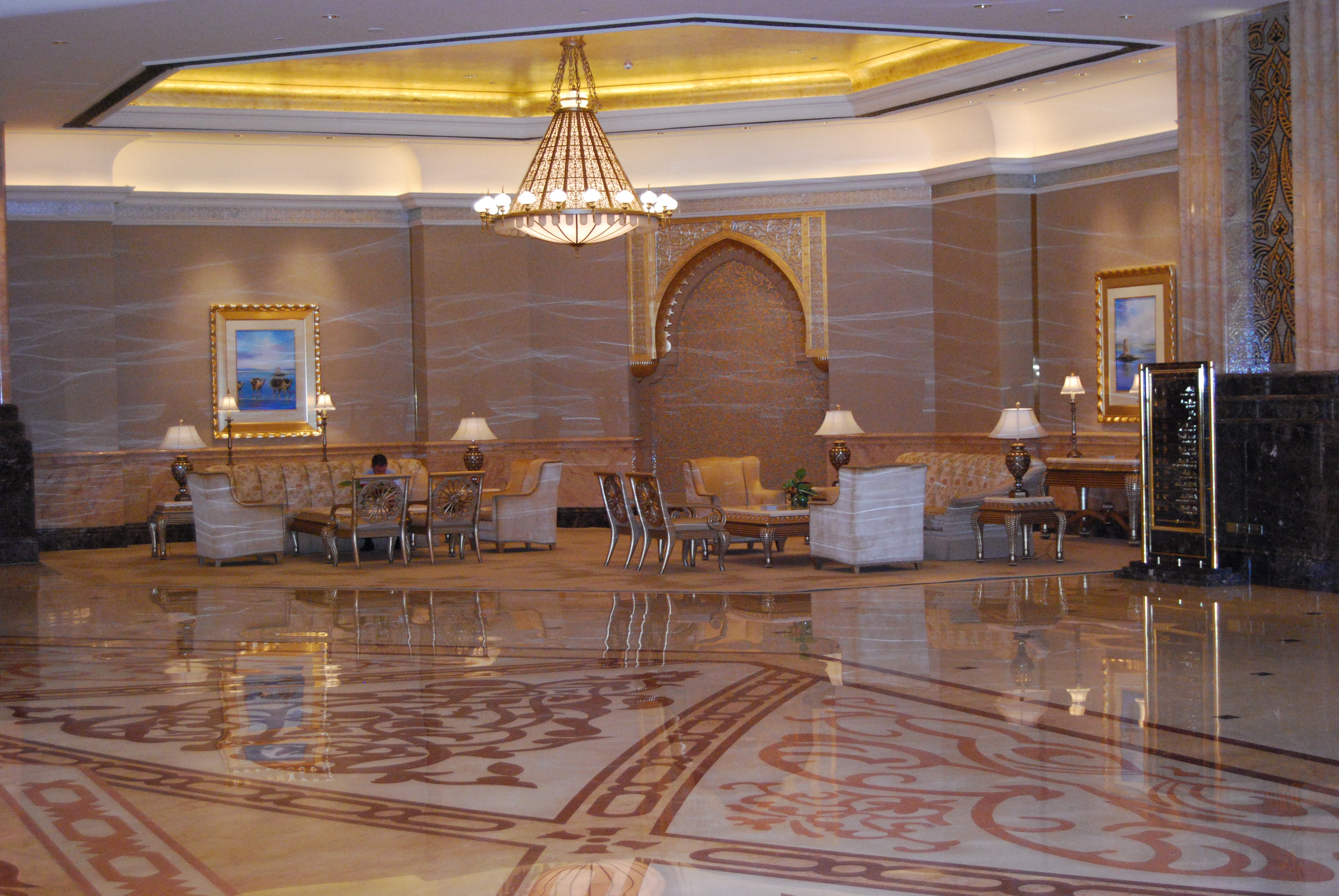 abu dhabi - Emirates Palace