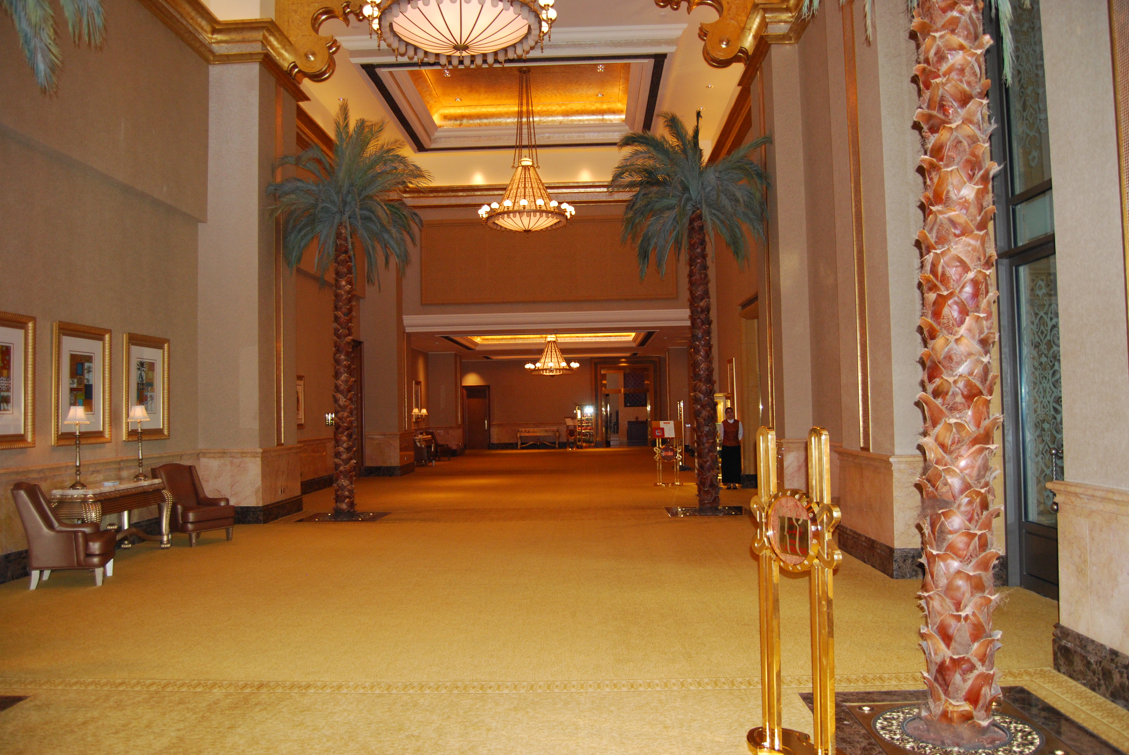 abu dhabi - Emirates Palace