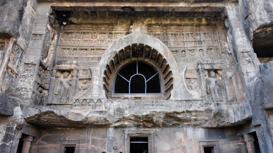 Ajanta caves, Maharashtra
Μνημείο Πaγκόσμιας Πολιτιστiκής Kληρονομιάς της UNESCO