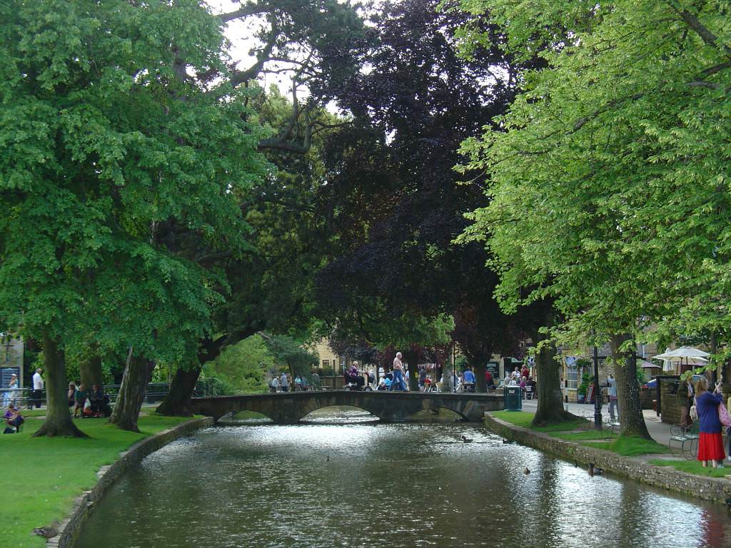 Bourton on the water