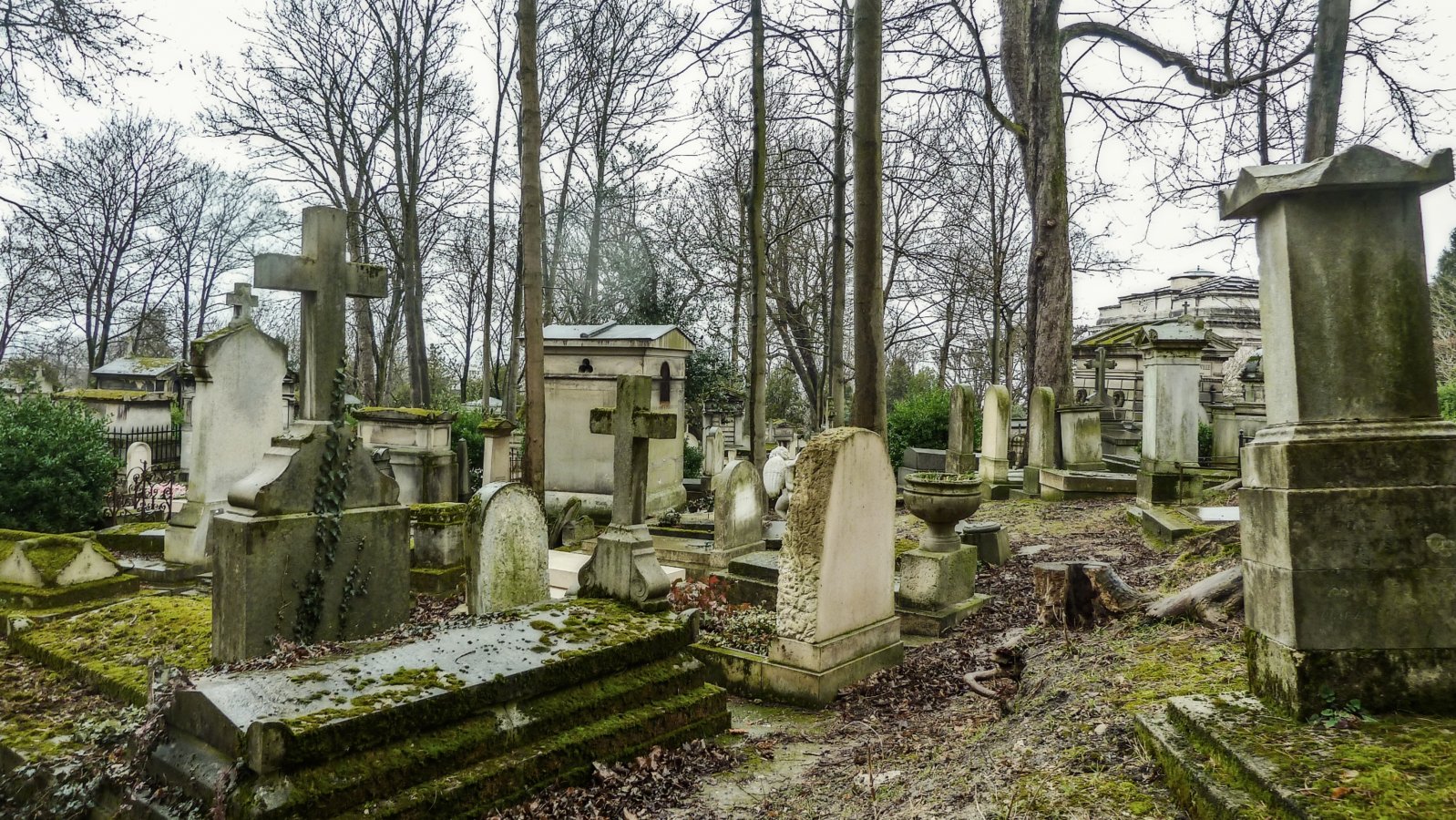 Cimetière du Père-Lachaise / Père Lahaise Cemetery