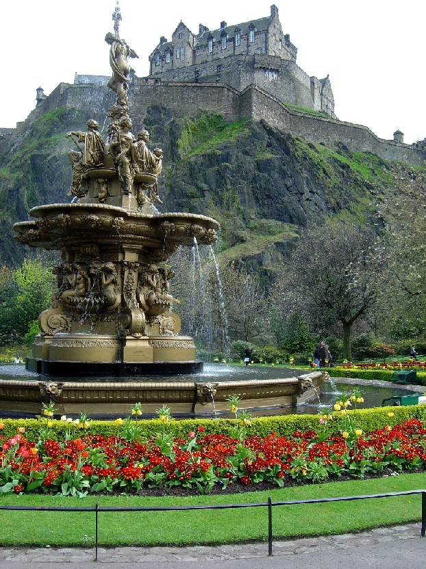 Edinburgh:The Castle from Princes street Gardens