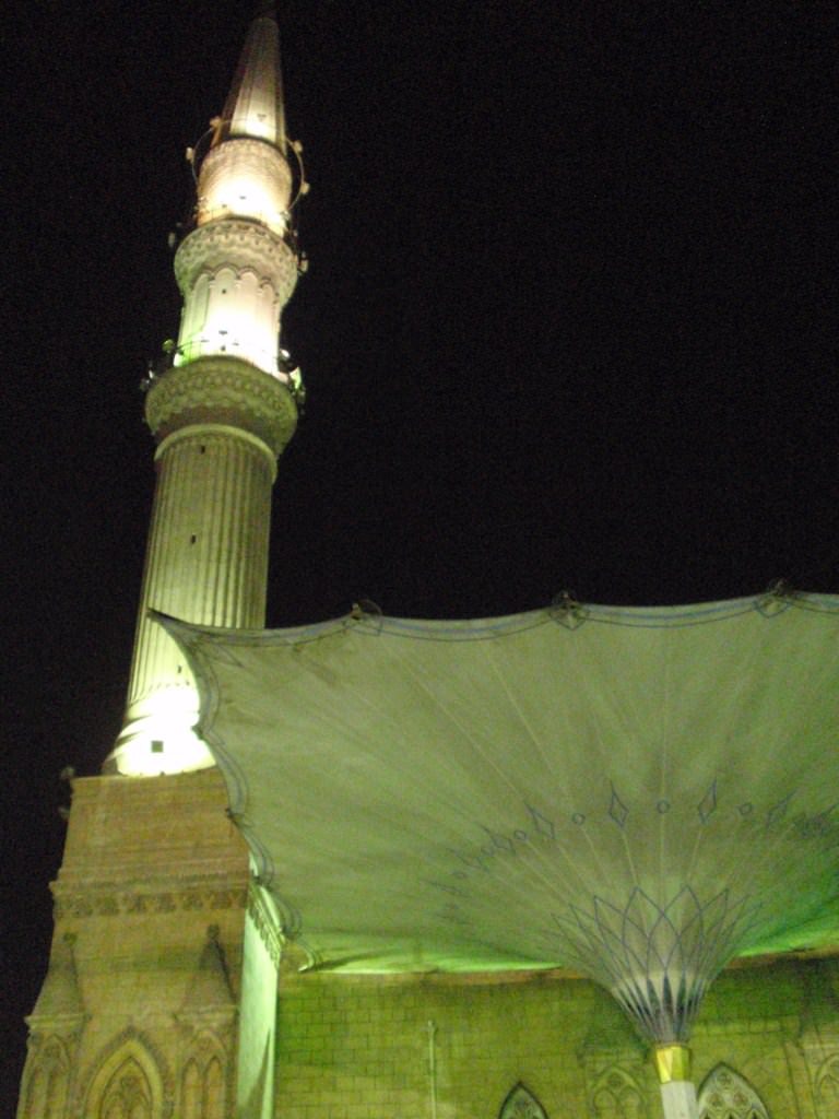 El Khalili by night