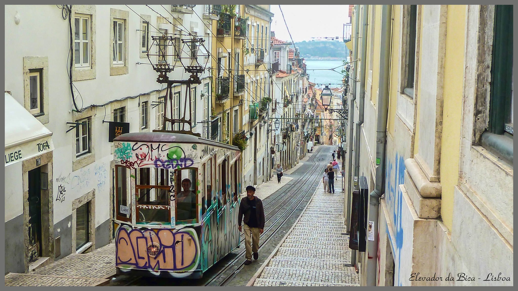 Elevador da Bica - Rua da Bica de Duarte Belo