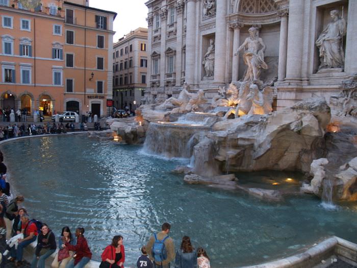 Fontana di Trevi