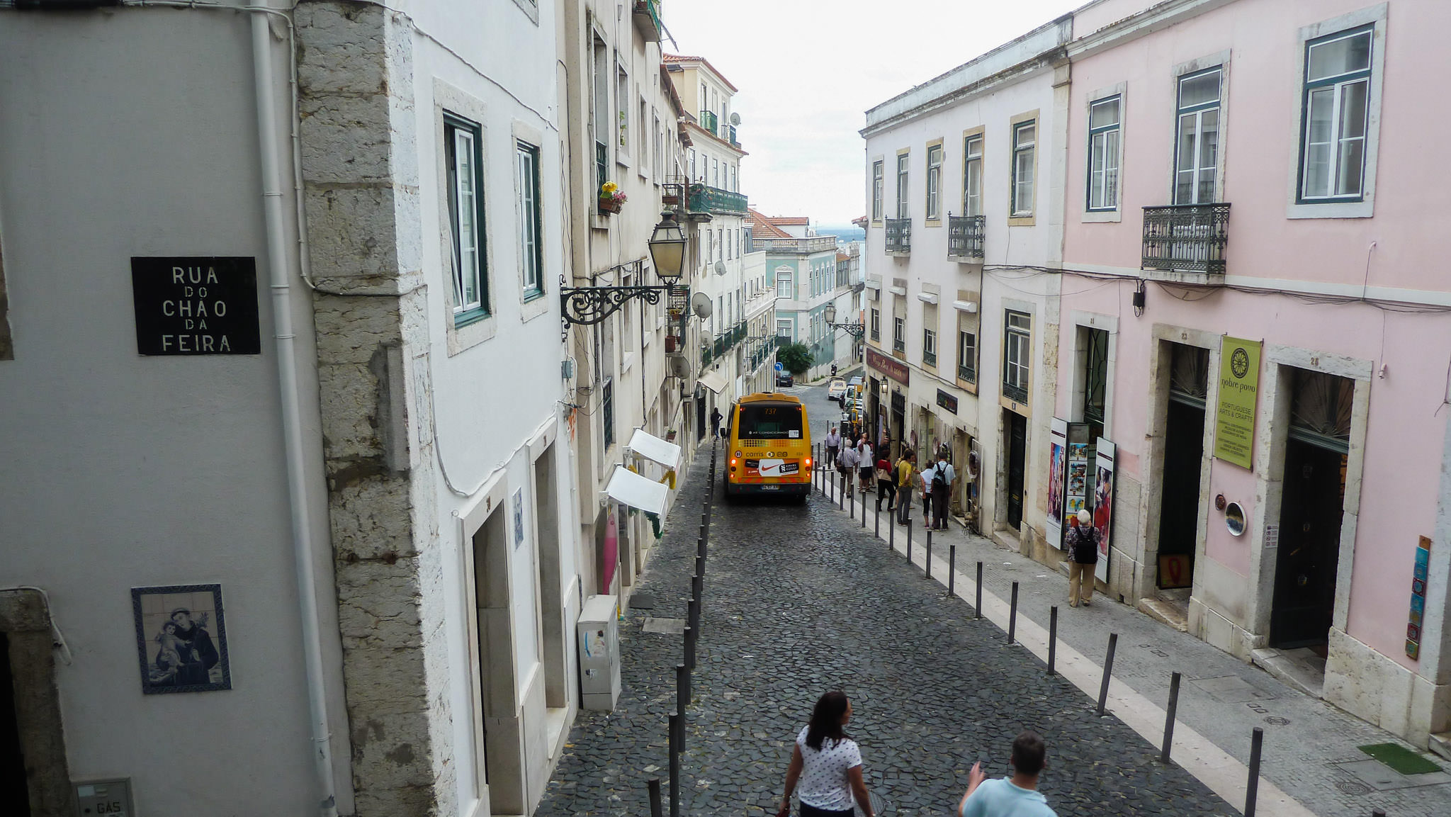 from Largo Santa Cruz do Castelo - Alfama