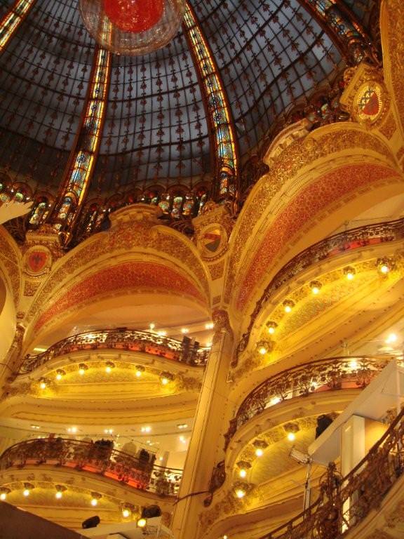 galerie Lafayette, παρίσι