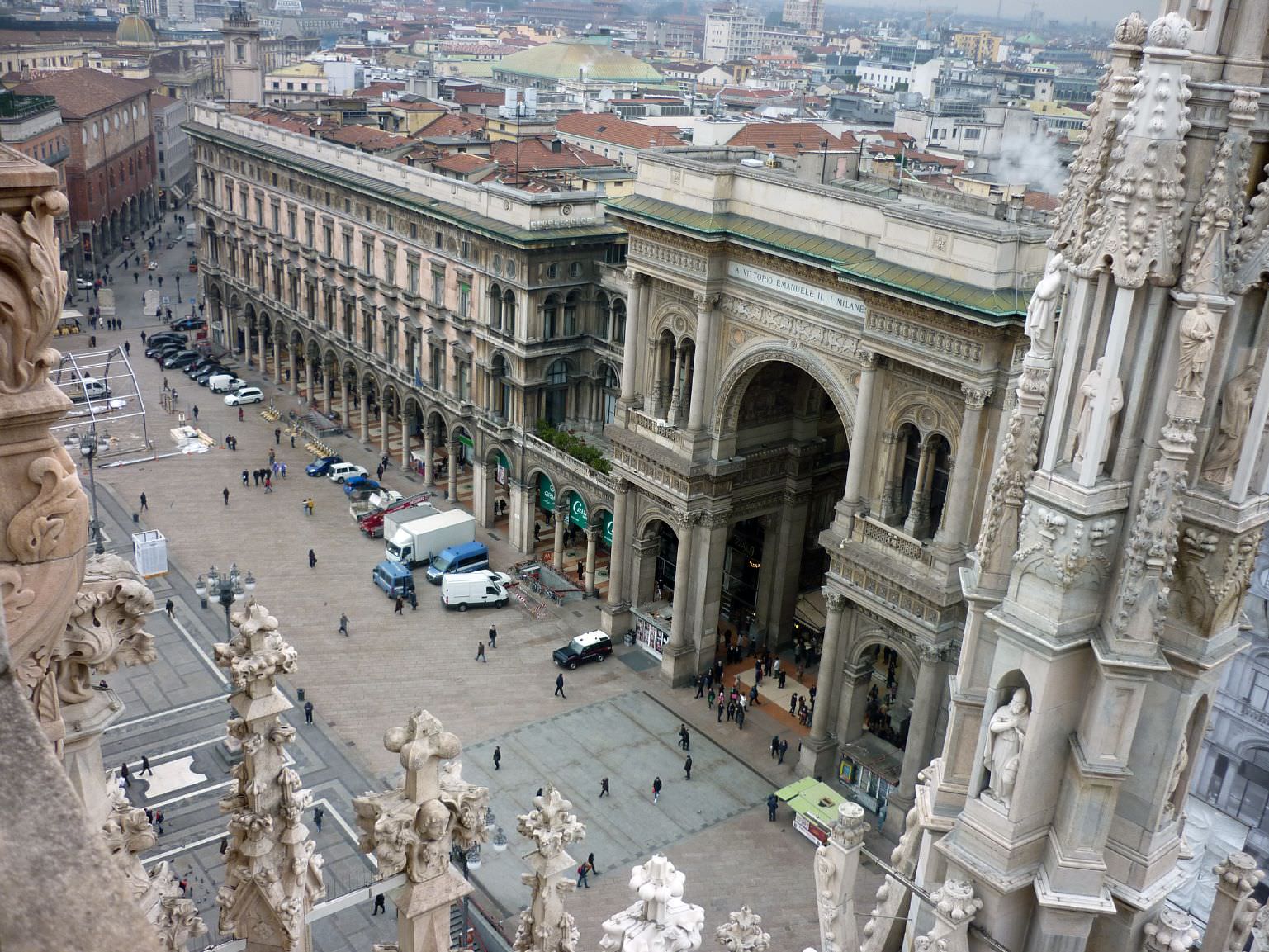 Galleria Vittorio Emanuele II απ' το Duomo