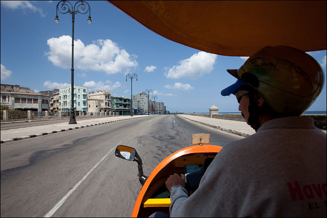 Havana - Τα Coco Taxi