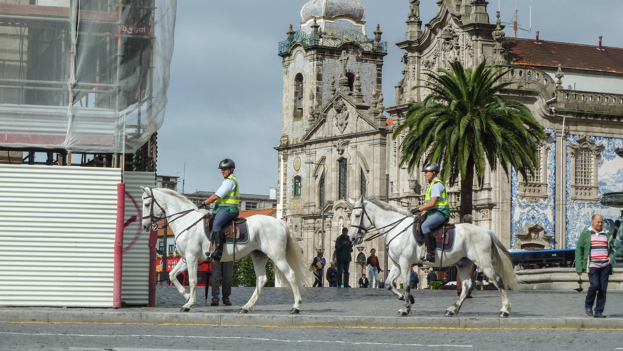 Iglesia do Carmo, Porto