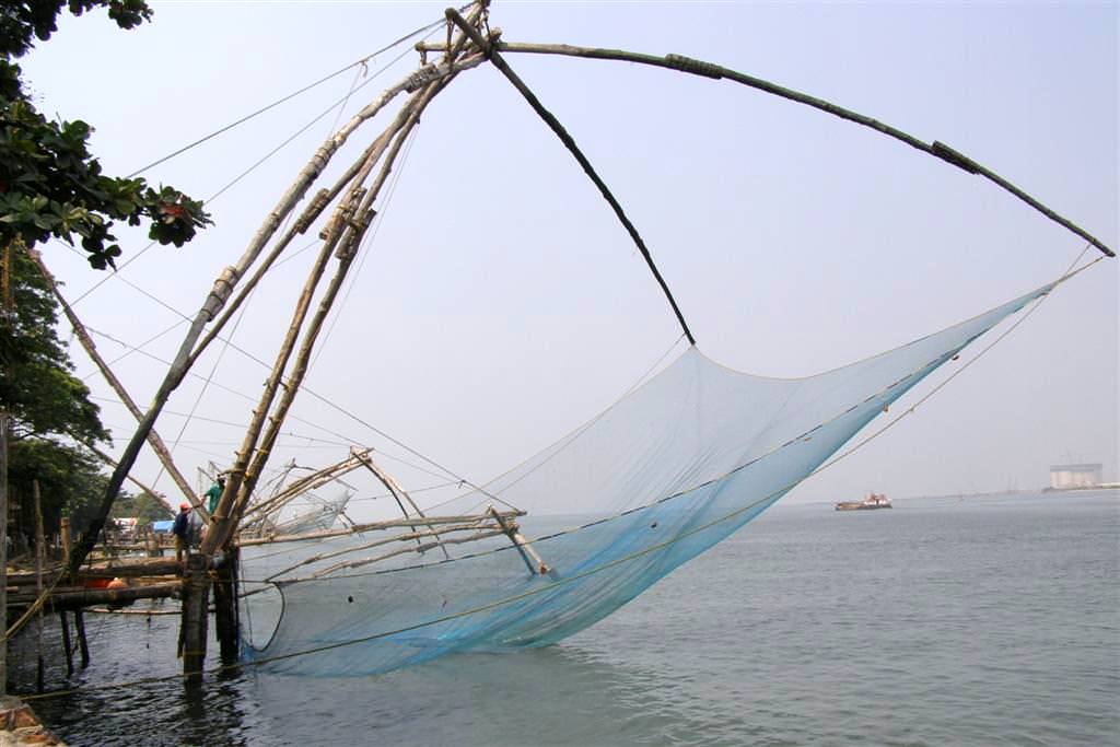 india-fort kochi-chiness nets.