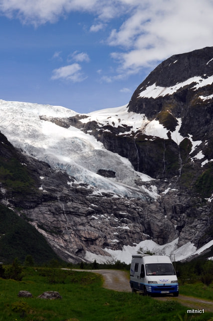 Jostedalsbreen glasier