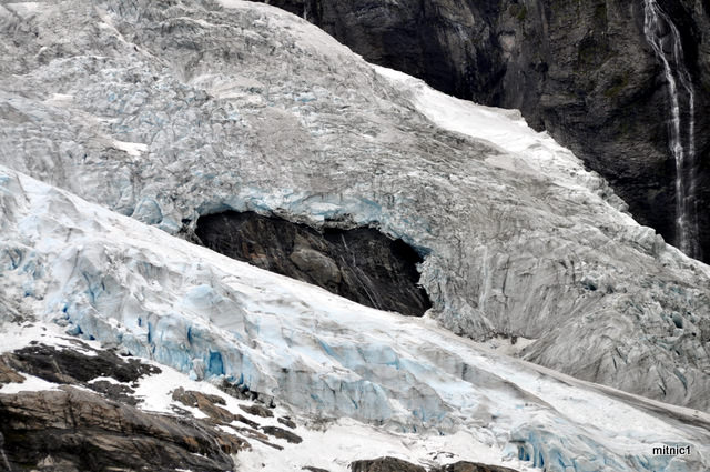 Jostedalsbreen glasier