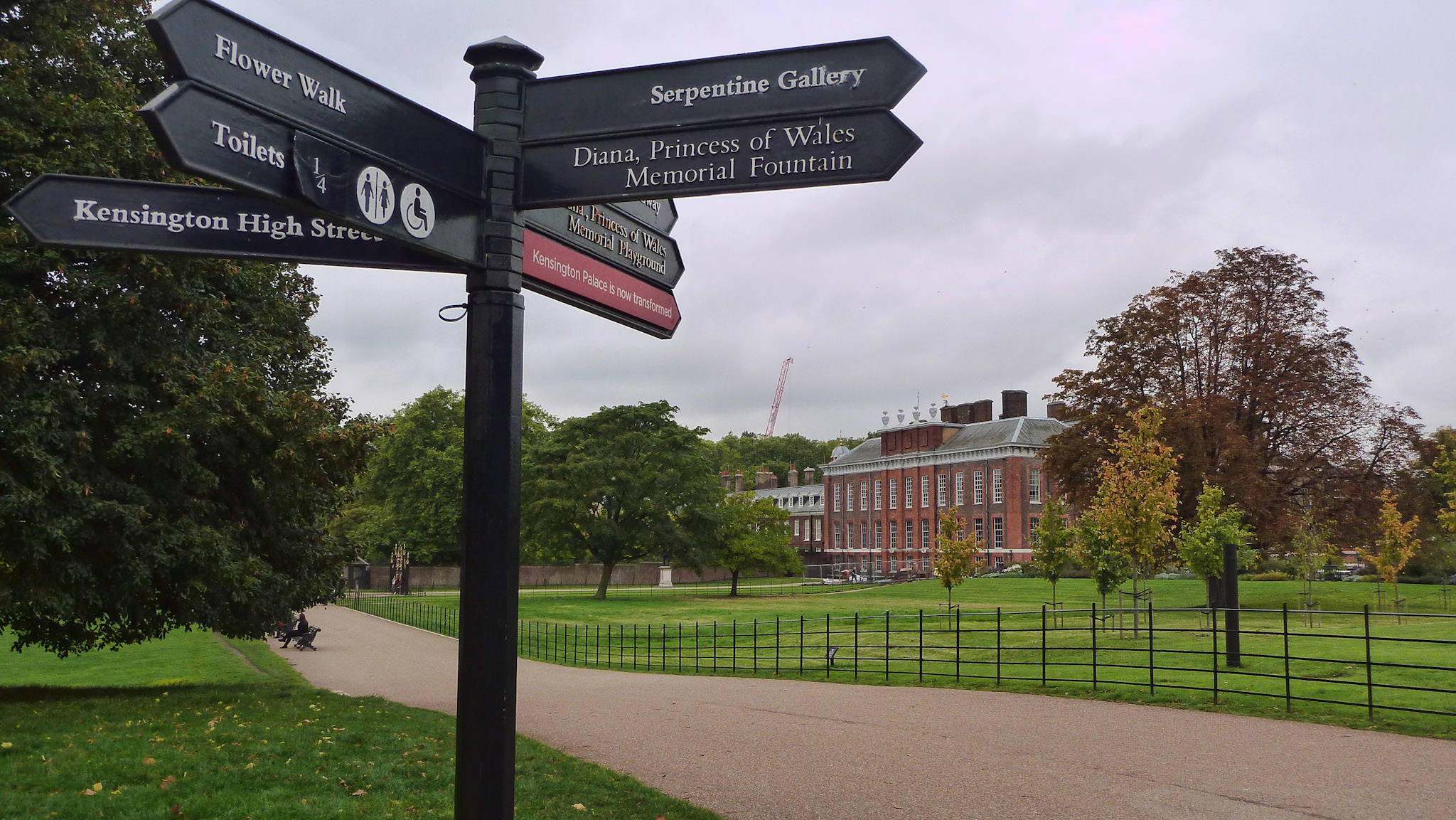 Kensington Gardens - Kensington Palace