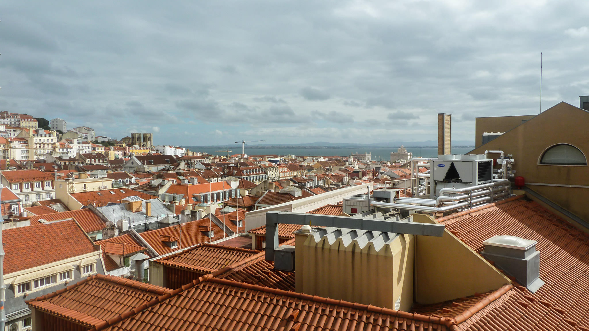 Lisboa from Elevador de Santa Justa