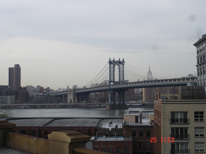 Manhattan bridge