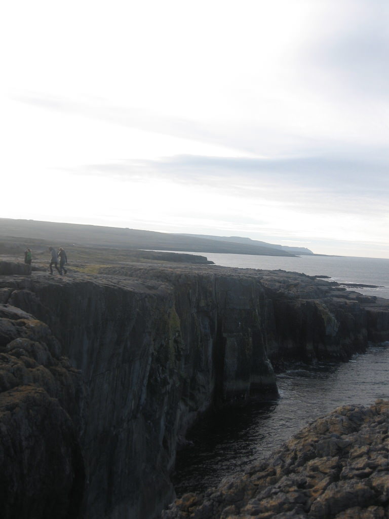 mini cliffs