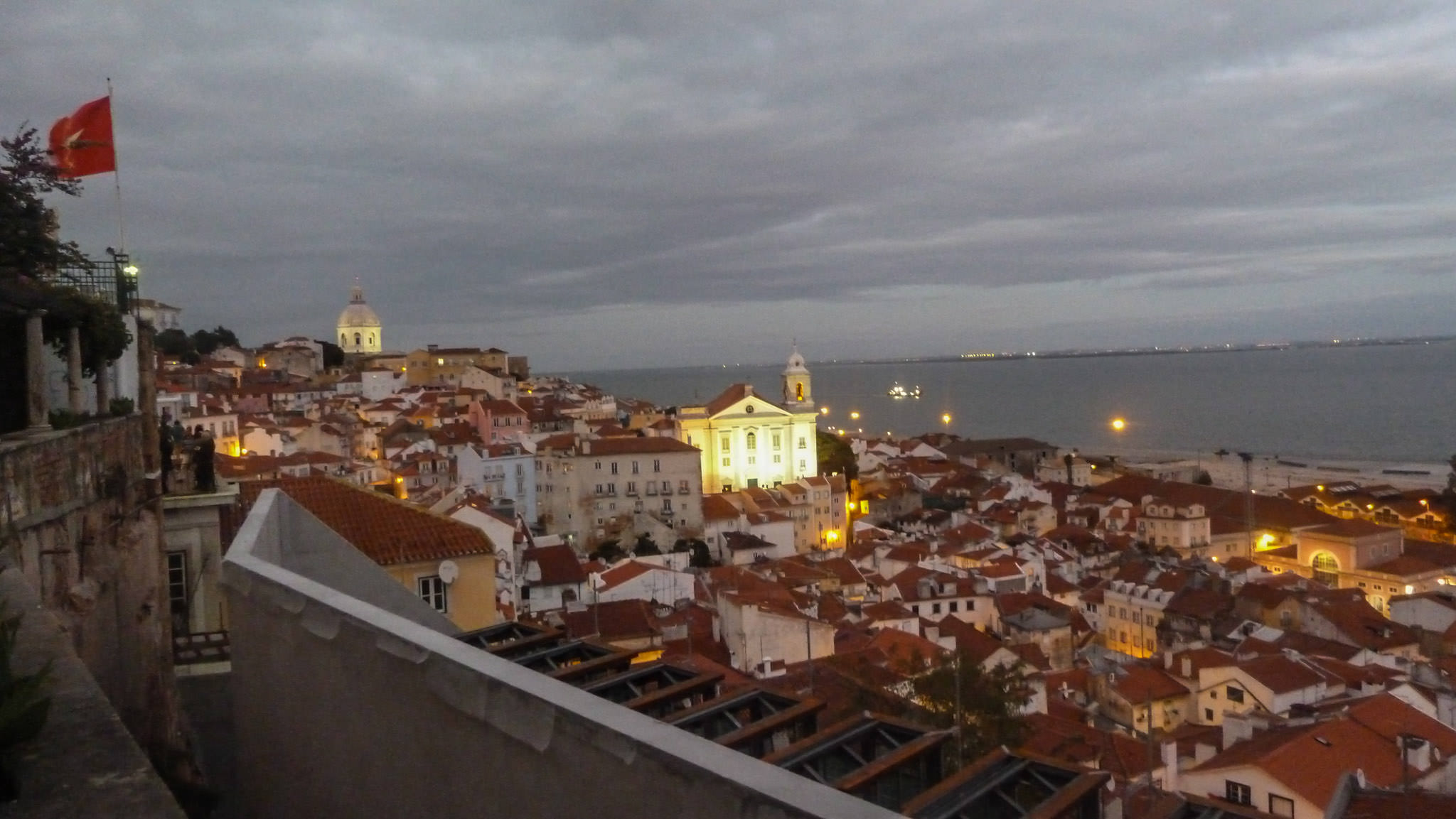 Miradouro Santa Luzia - Alfama