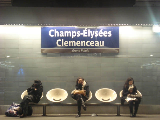 Paris metro