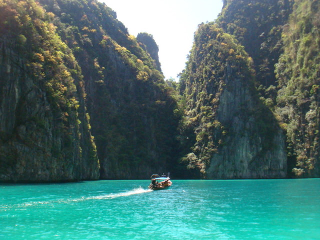 Phi Leh Lagoon