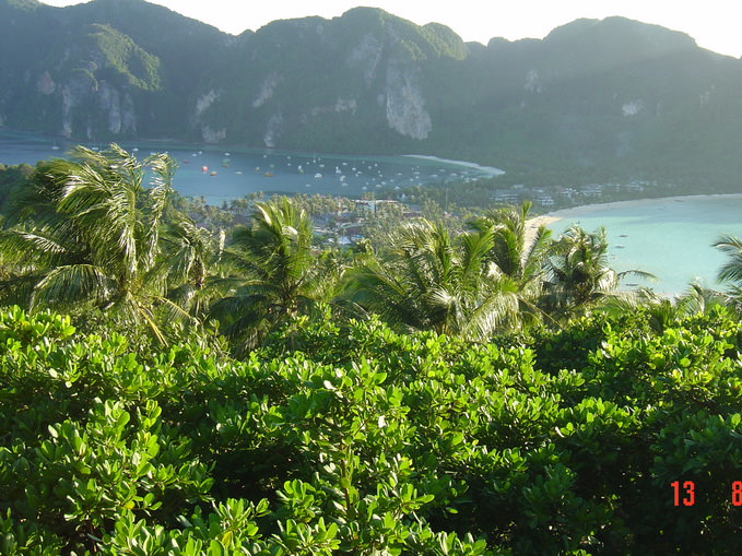 phi phi islands